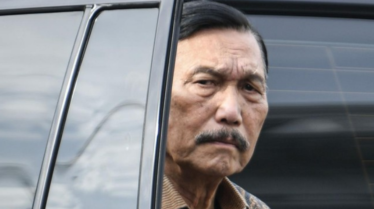 Luhut Dorong Distribusi Bansos Dibantu Pakai Teknologi Ini